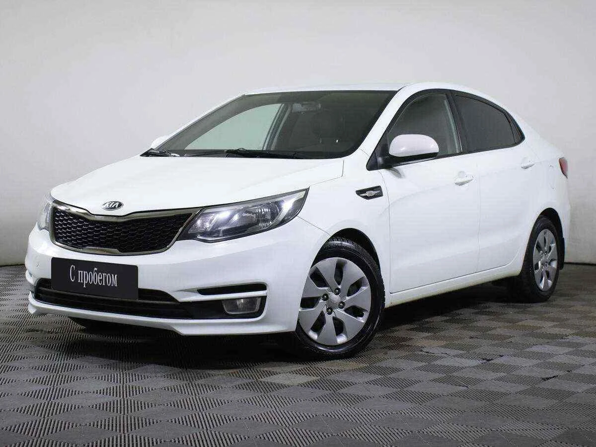 KIA Rio, Белый, 2015, Автоматическая, 123 л.с., цена от 720 000 руб.