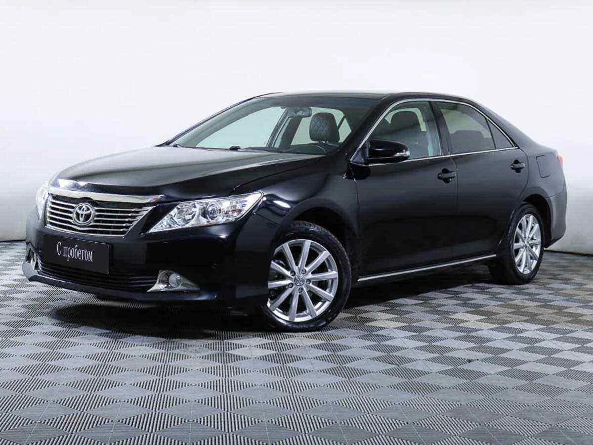Toyota Camry, Черный, 2013, Автоматическая, 148 л.с., цена от 860 000 руб.