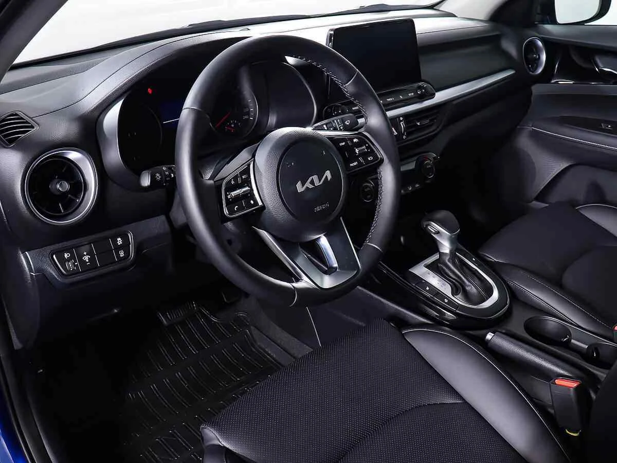 KIA Cerato, Синий, 2021, Автоматическая, 150 л.с., цена от 1 830 000 руб.