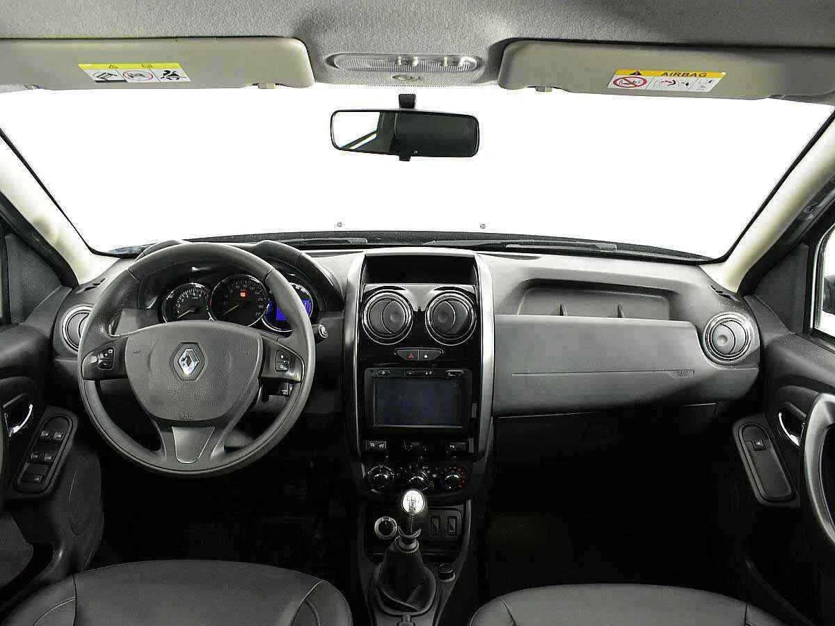Renault Duster, Коричневый, 2017, Механическая, 109 л.с., цена от 1 100 000 руб.
