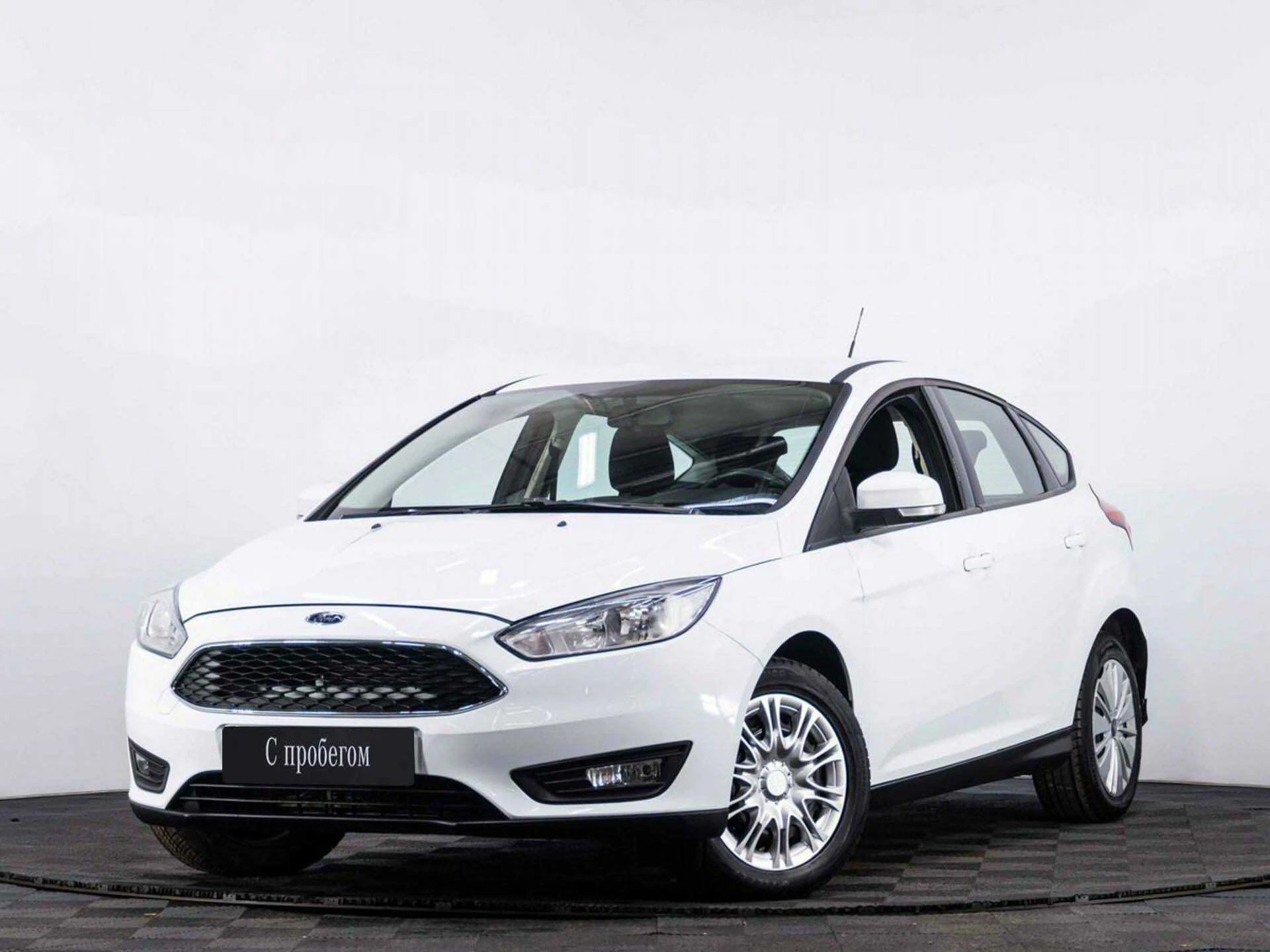 FORD FOCUS, Белый, 2018, Робот, 105 л.с., цена от 716 800 руб.