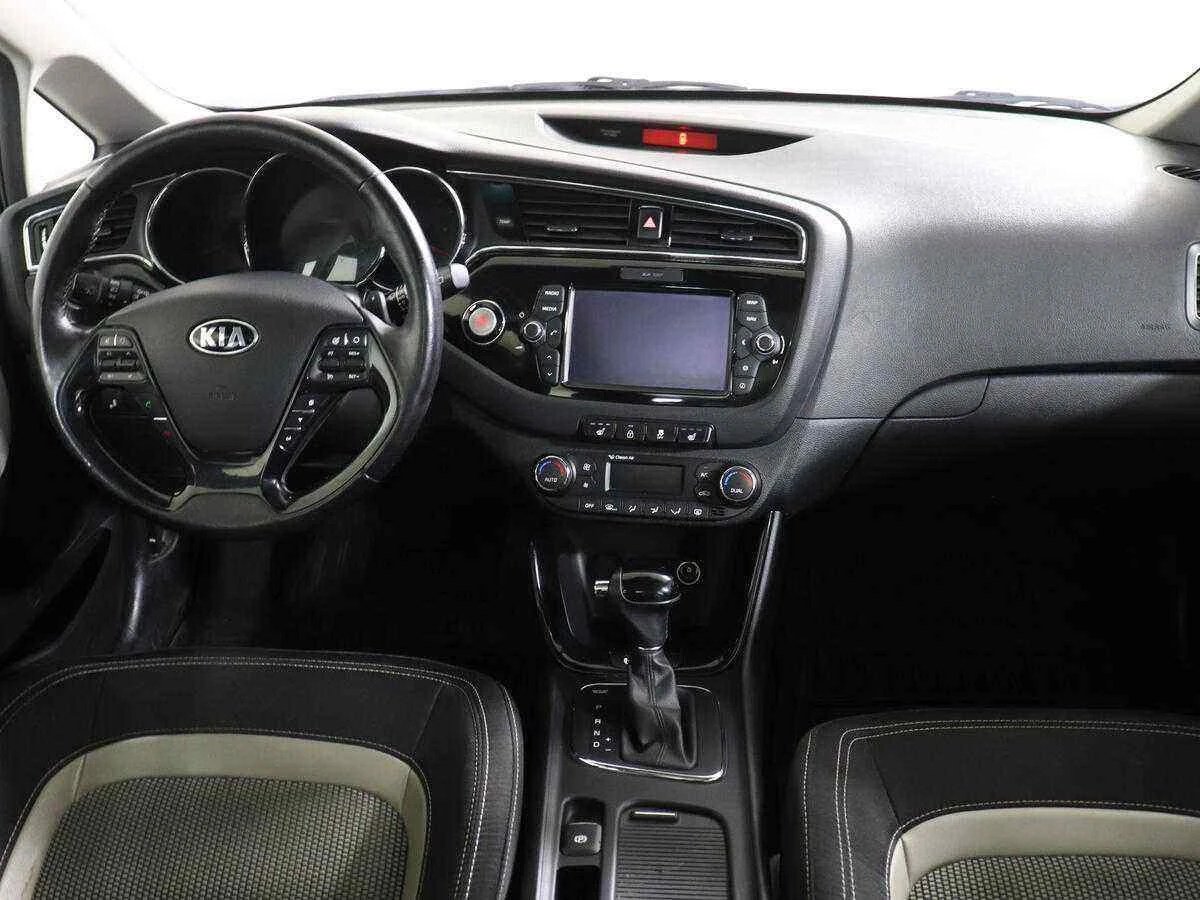 KIA Ceed, Синий, 2018, Автоматическая, 130 л.с., цена от 900 000 руб.