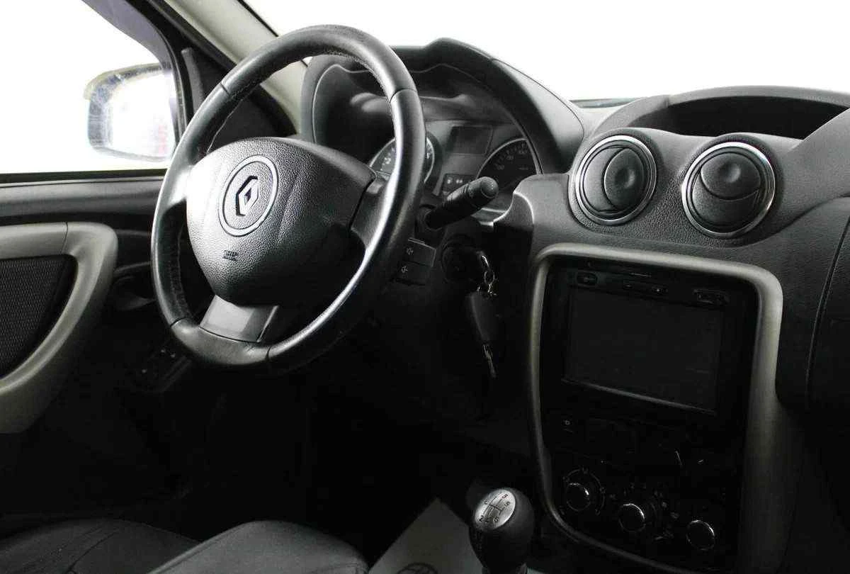 Renault Duster, Коричневый, 2015, Механическая, 135 л.с., цена от 763 000 руб.