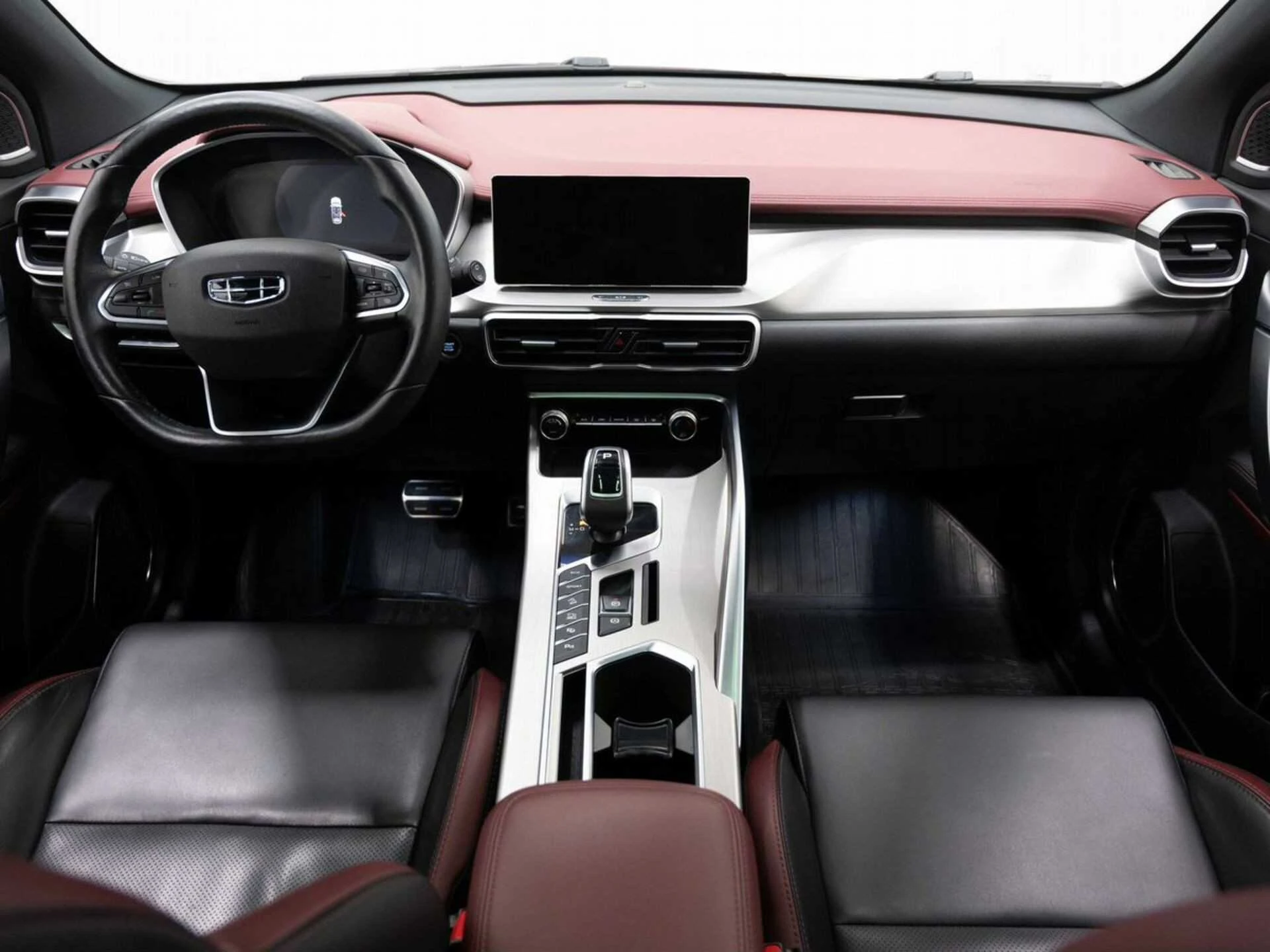 GEELY COOLRAY, Белый, 2020, Робот, 150 л.с., цена от 1 151 200 руб.