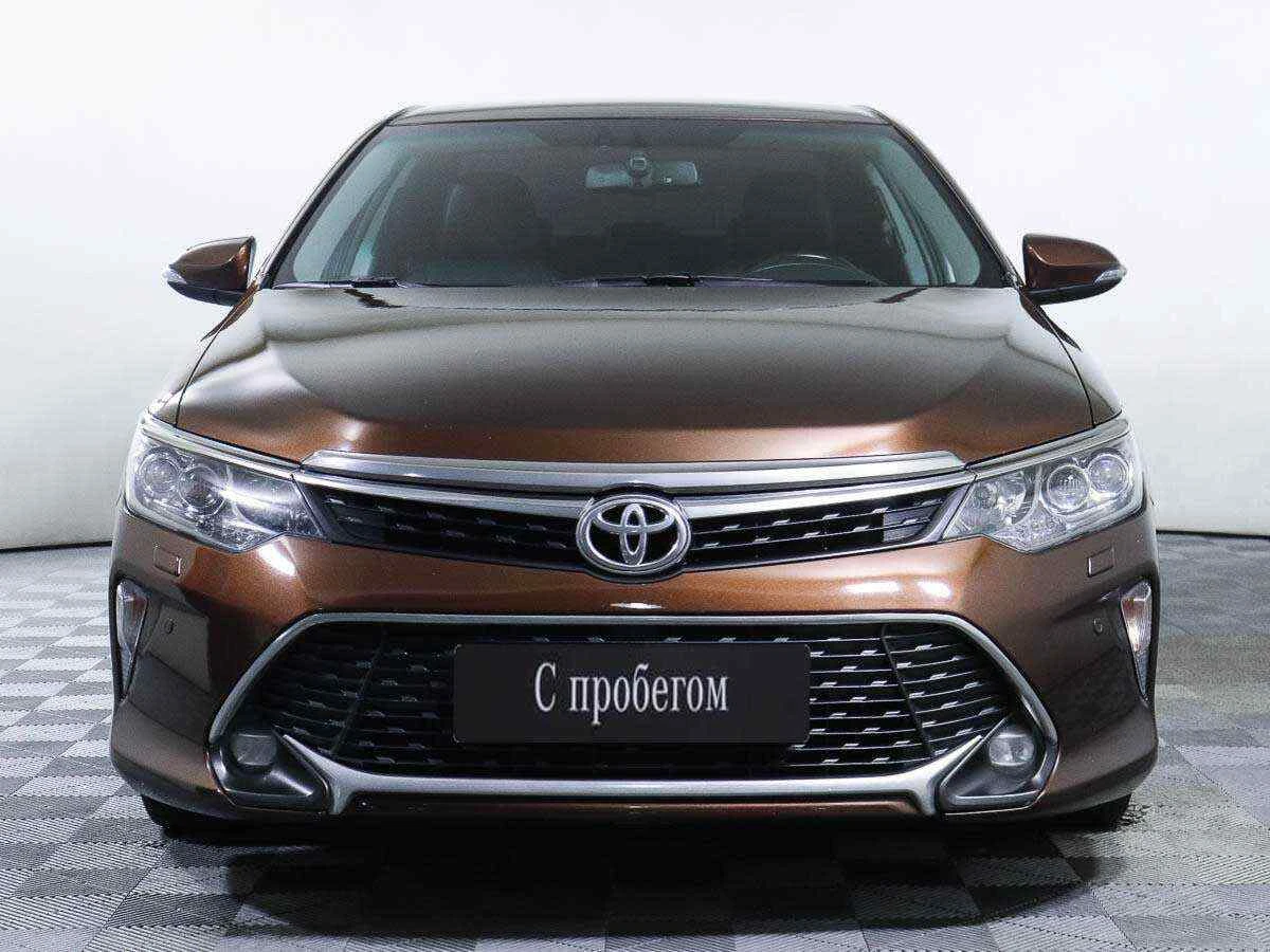 Toyota Camry, Коричневый, 2018, Автоматическая, 181 л.с., цена от 2 105 000 руб.