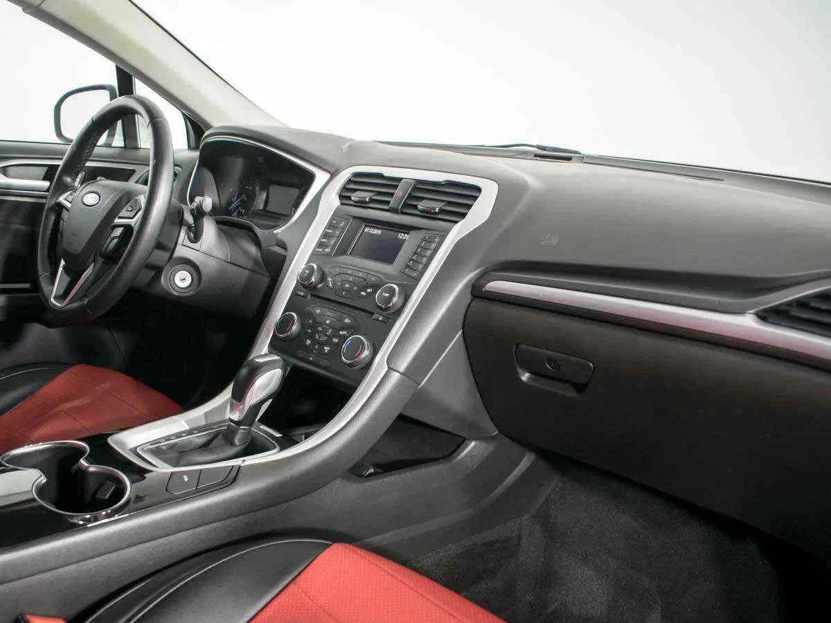 Ford Mondeo, Белый, 2016, Автоматическая, 149 л.с., цена от 950 000 руб.