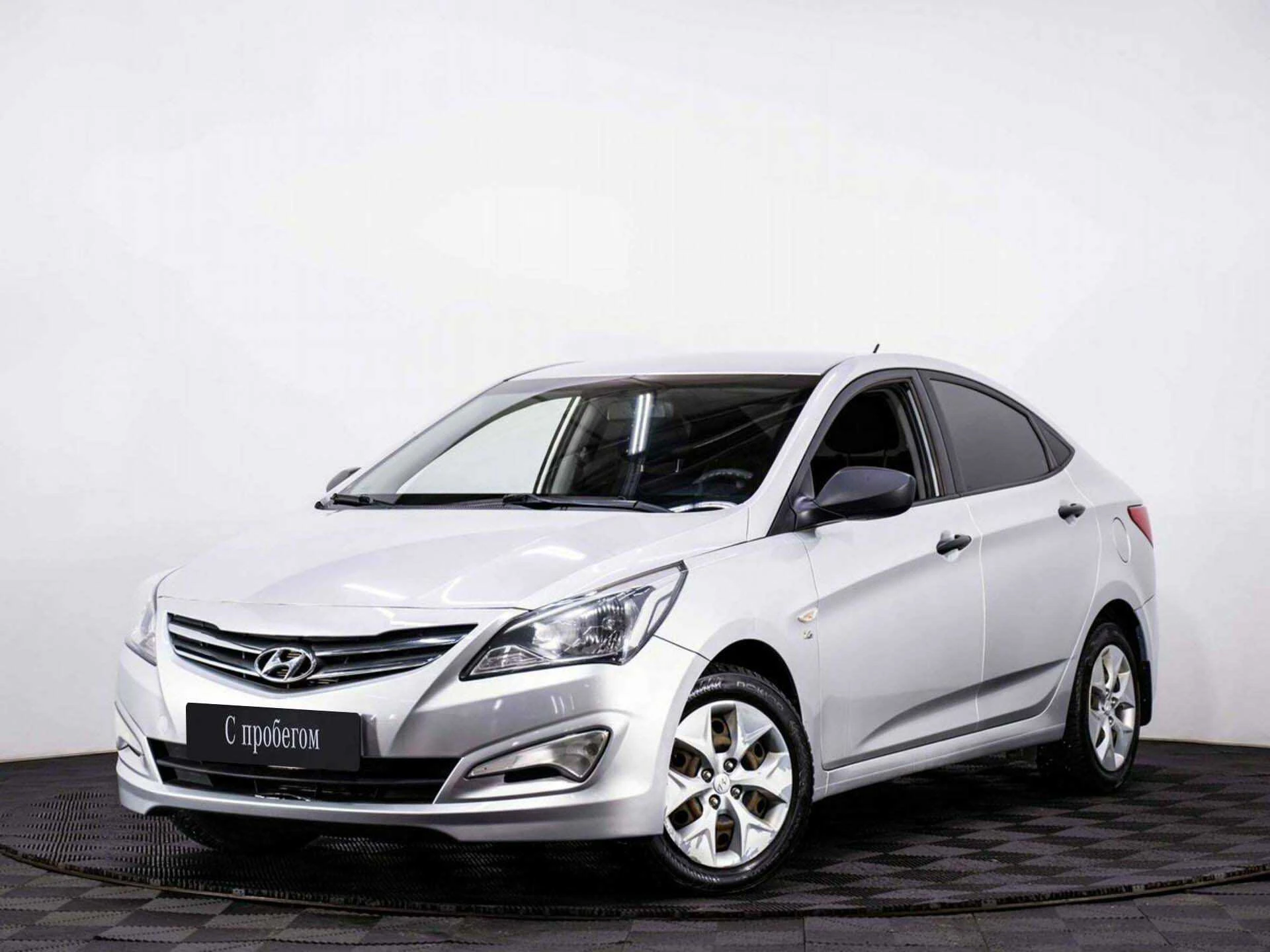 HYUNDAI SOLARIS, Серебряный, 2015, Автоматическая, 123 л.с., цена от 632 000 руб.