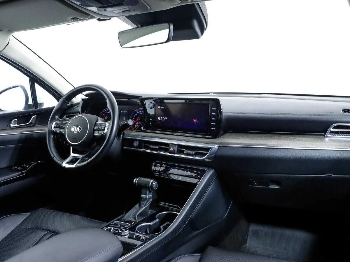 KIA K5, Белый, 2020, Автоматическая, 150 л.с., цена от 1 592 000 руб.