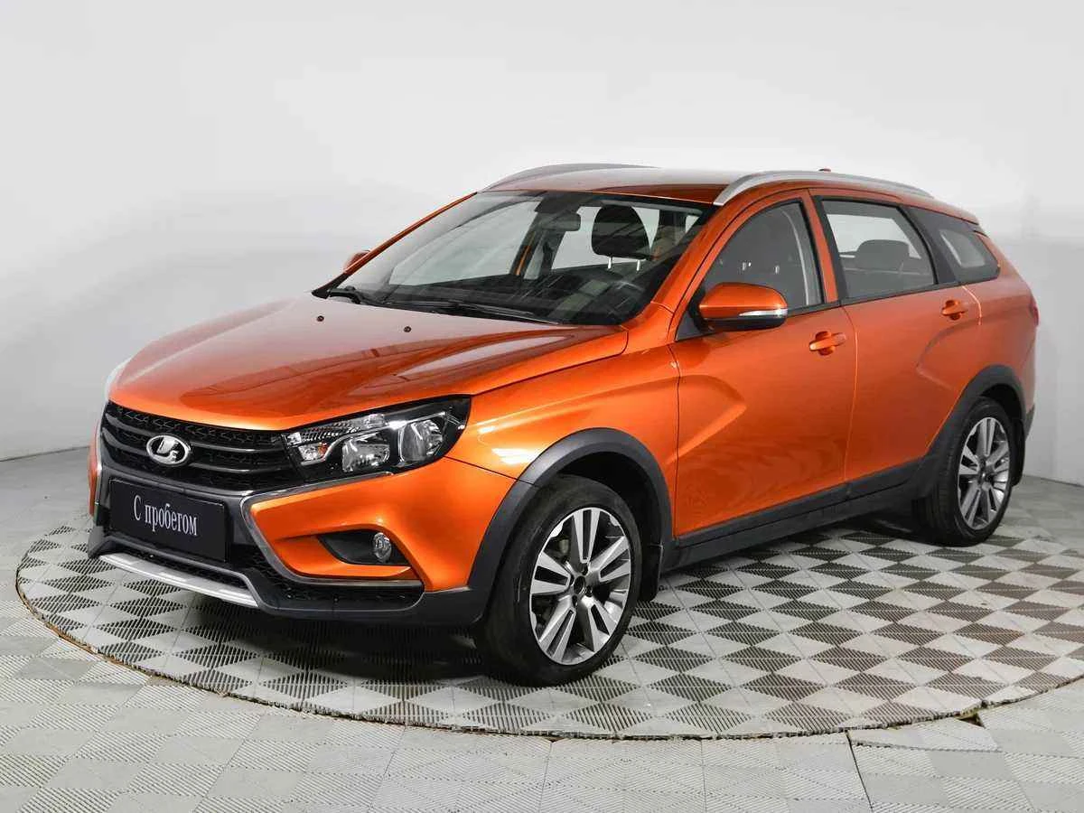 LADA Vesta SW Cross, Оранжевый, 2020, Механическая, 106 л.с., цена от 855 000 руб.
