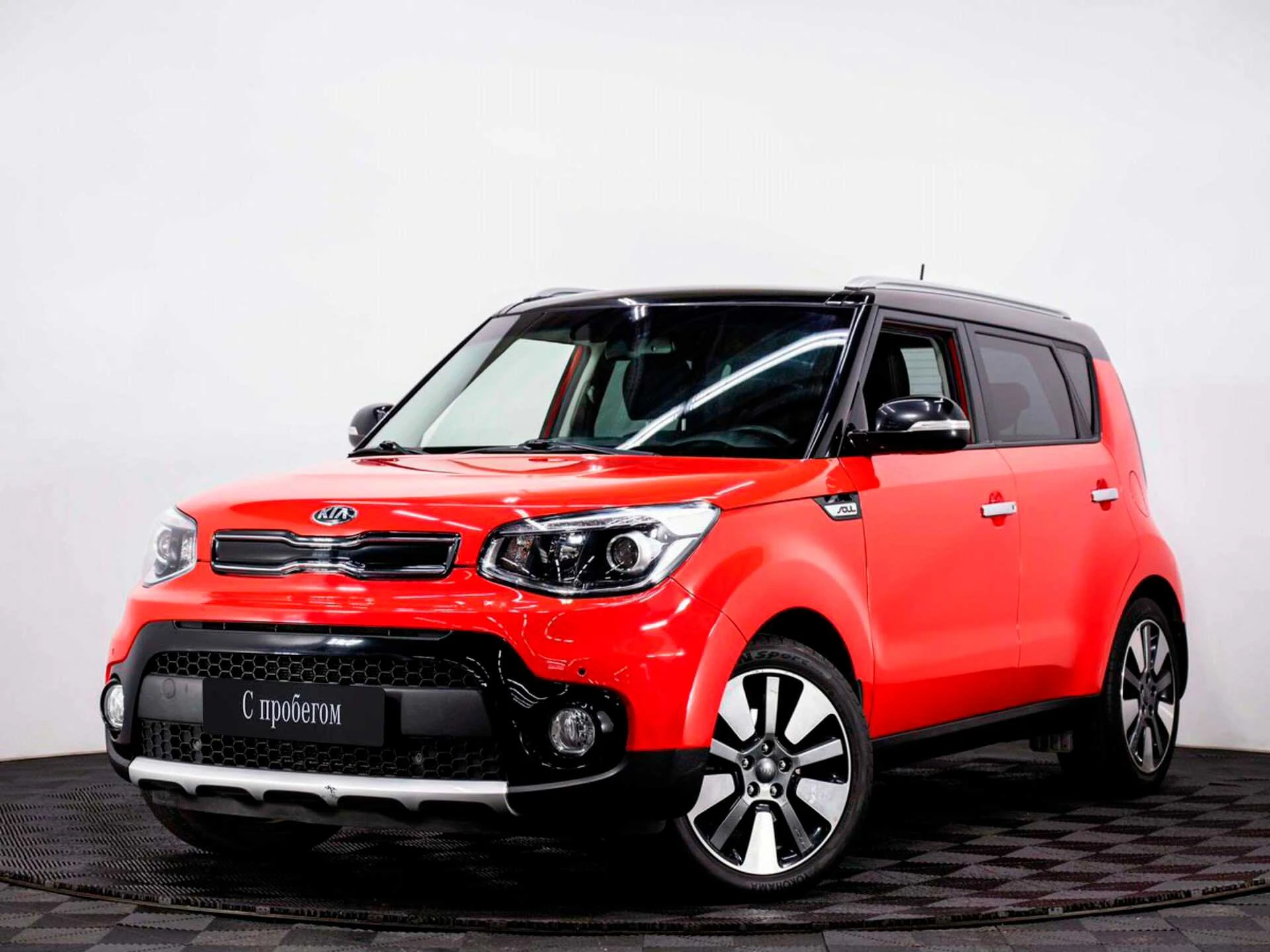 KIA SOUL, Красный, 2016, Автоматическая, 132 л.с., цена от 992 000 руб.