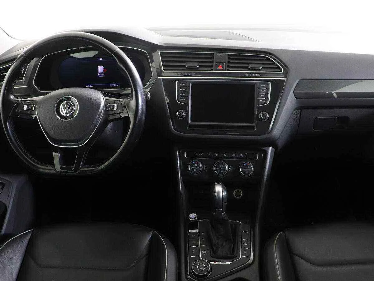 Volkswagen Tiguan, Белый, 2016, Робот, 150 л.с., цена от 907 000 руб.