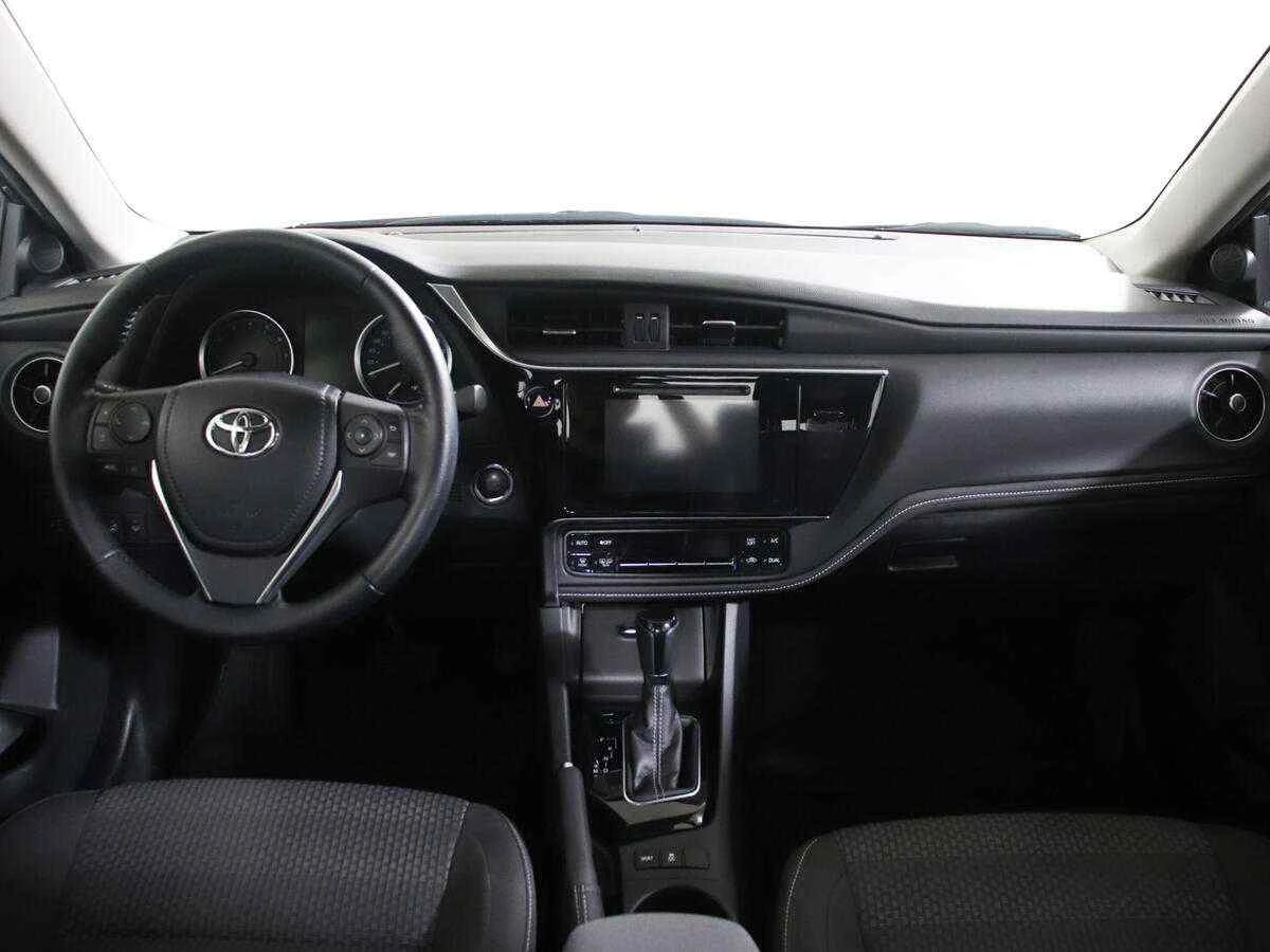 Toyota Corolla, Коричневый, 2018, Автоматическая, 109 л.с., цена от 998 000 руб.