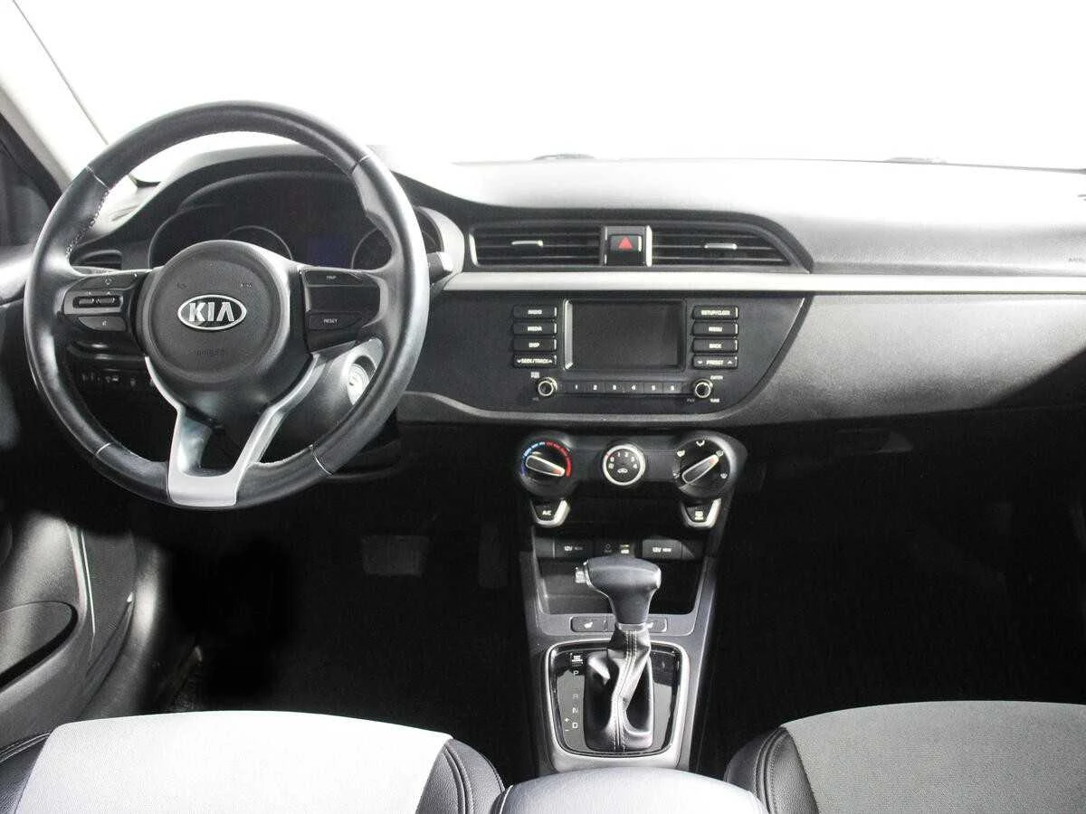 KIA RIO, Коричневый, 2018, Автоматическая, 123 л.с., цена от 776 000 руб.