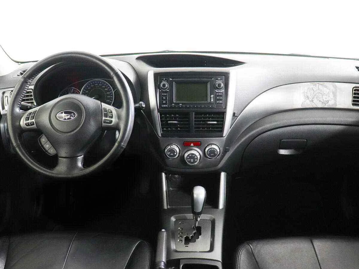 Subaru Forester, Белый, 2012, Автоматическая, 150 л.с., цена от 590 000 руб.