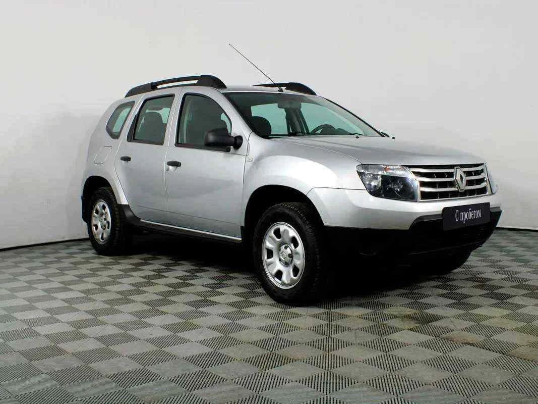 Renault Duster, Серебряный, 2015, Механическая, 90 л.с., цена от 695 000 руб.