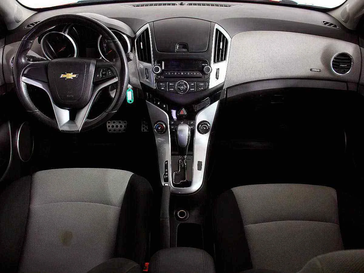 Chevrolet Cruze, Красный, 2013, Автоматическая, 109 л.с., цена от 463 000 руб.