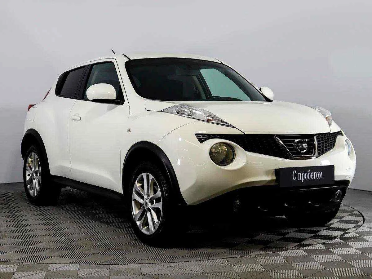 Nissan Juke, Белый, 2014, Вариатор, 117 л.с., цена от 873 000 руб.