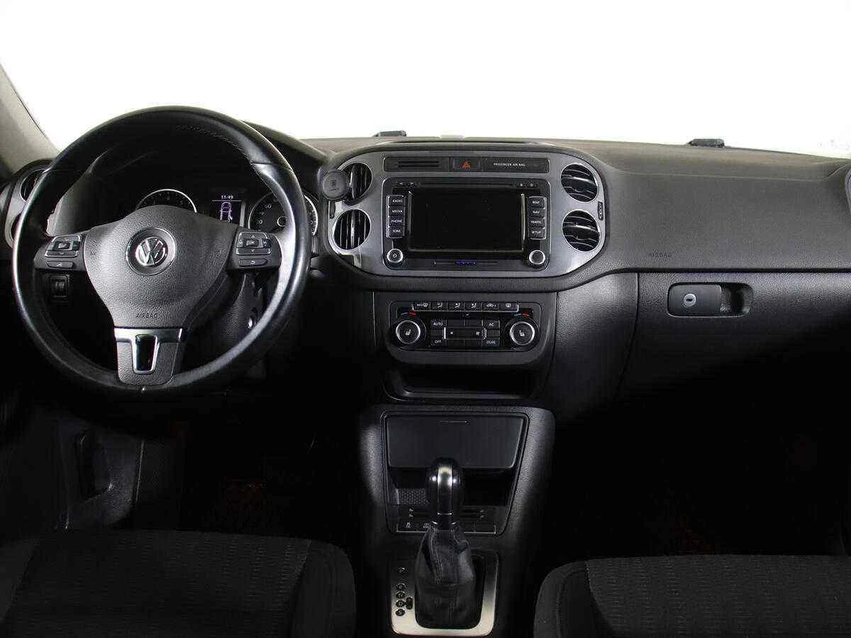Volkswagen Tiguan, Белый, 2014, Робот, 150 л.с., цена от 857 000 руб.