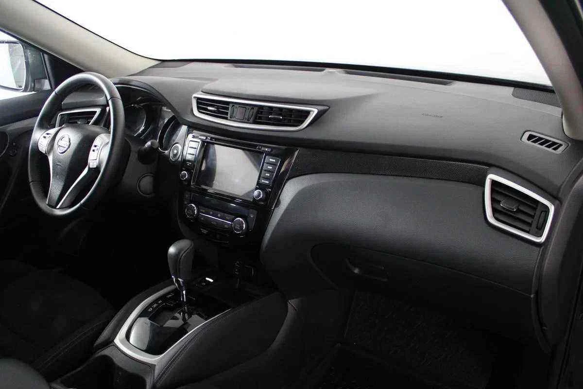 Nissan X-Trail, Зеленый, 2017, Вариатор, 144 л.с., цена от 1 368 000 руб.