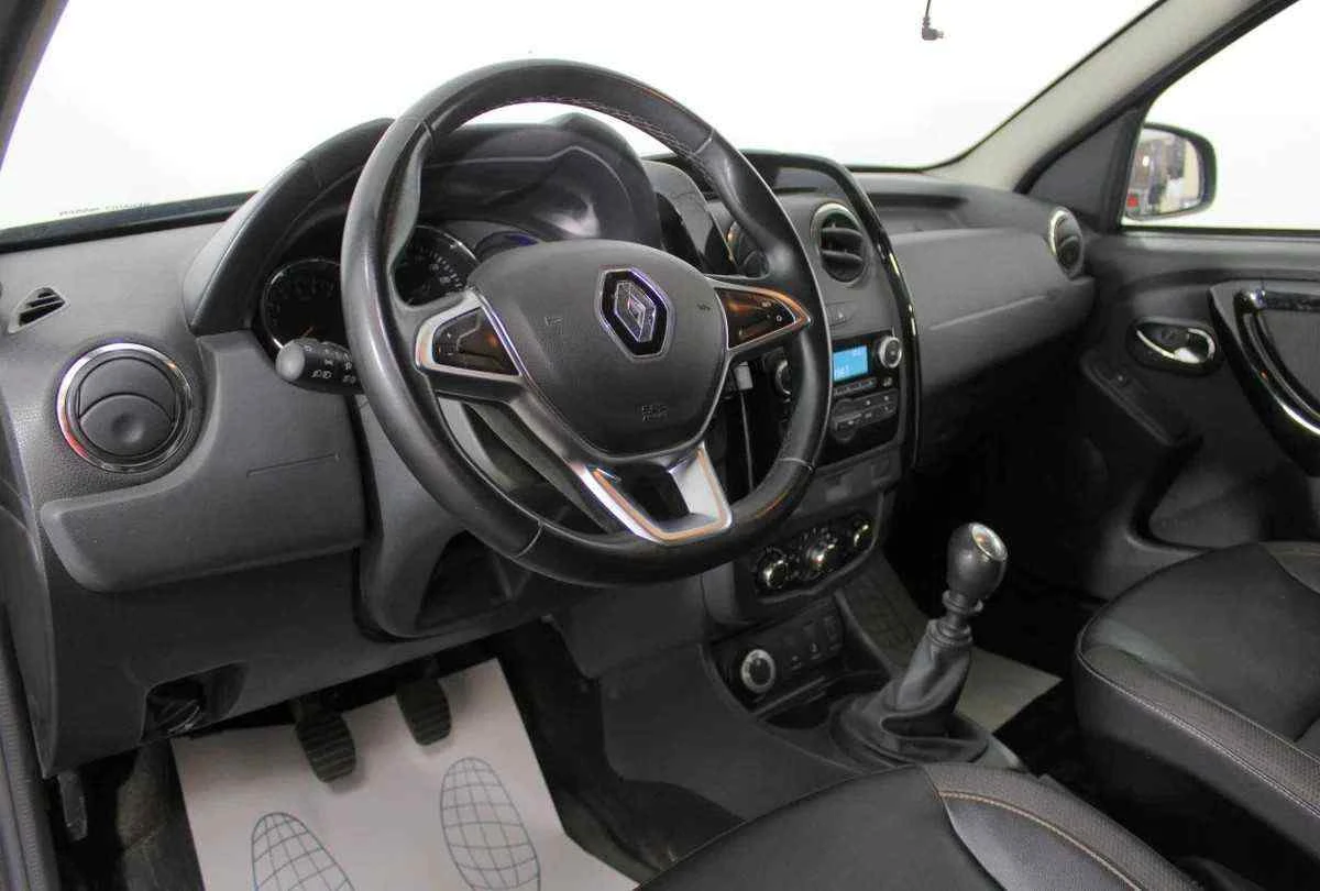 Renault Duster, Черный, 2020, Механическая, 143 л.с., цена от 1 424 000 руб.