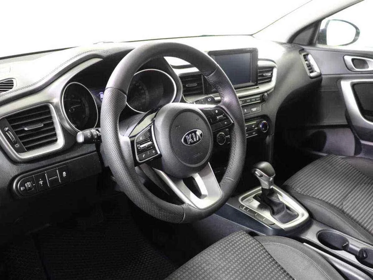 KIA Ceed, Белый, 2019, Автоматическая, 128 л.с., цена от 1 245 000 руб.