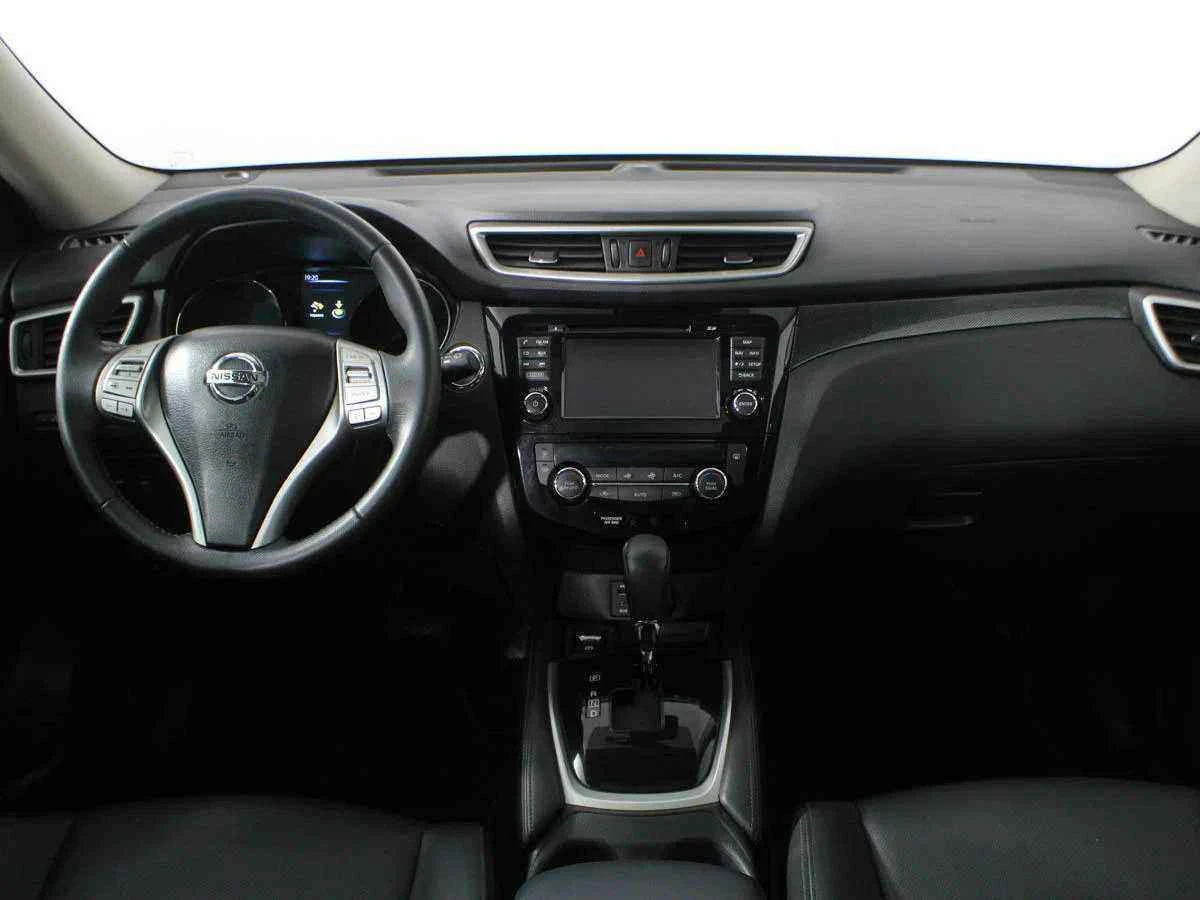 Nissan X-Trail, Серебряный, 2016, Вариатор, 171 л.с., цена от 1 325 000 руб.