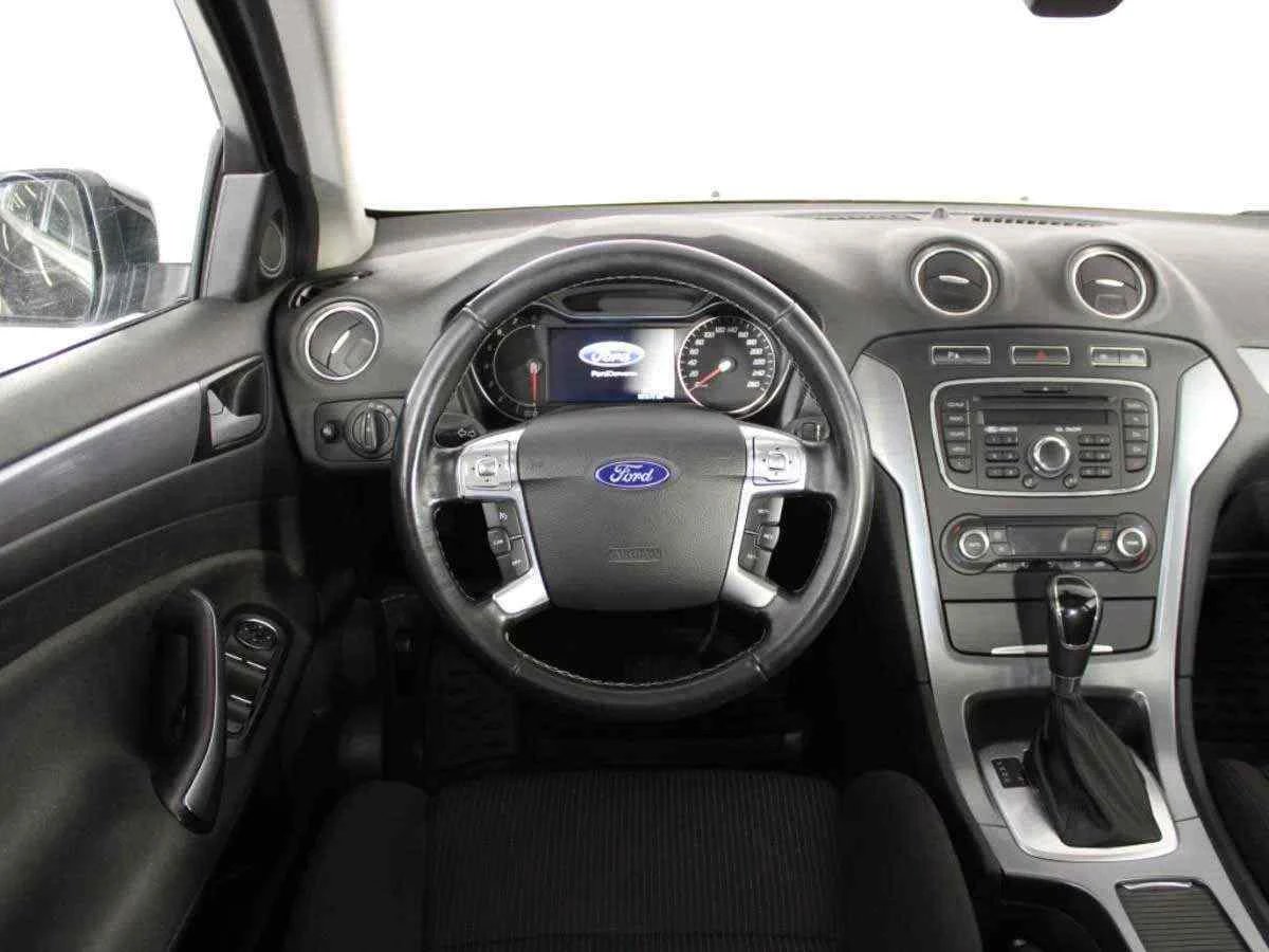 Ford Mondeo, Черный, 2014, Автоматическая, 161 л.с., цена от 761 000 руб.