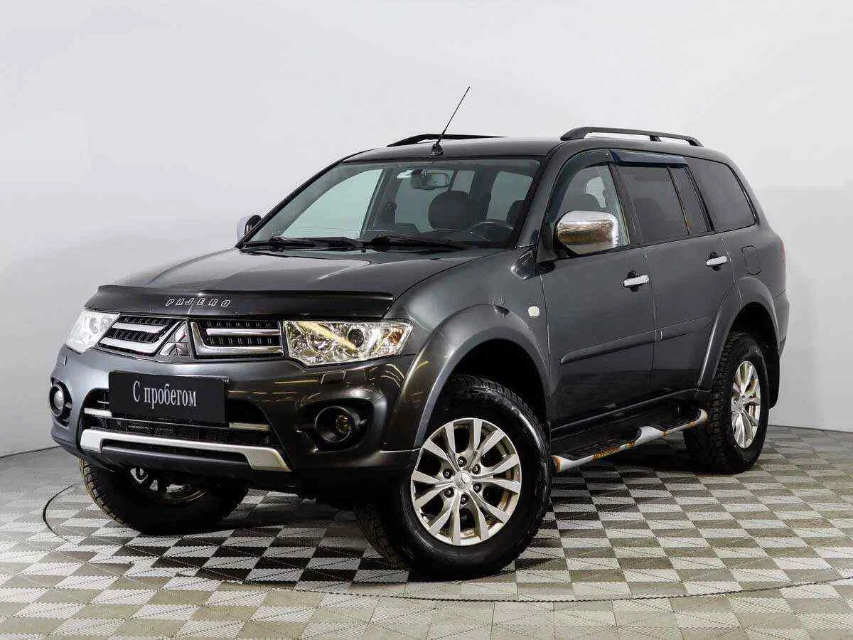Mitsubishi Pajero Sport, Серый, 2014, Автоматическая, 178 л.с., цена от 1 401 900 руб.