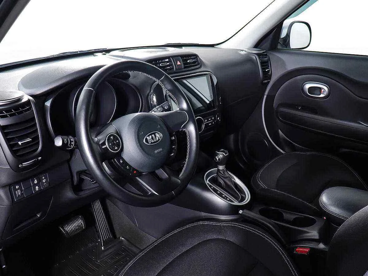 KIA Soul, Серый, 2018, Автоматическая, 124 л.с., цена от 1 200 000 руб.