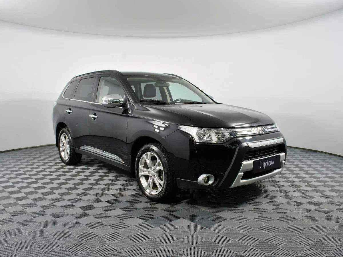 Mitsubishi Outlander, Черный, 2012, Вариатор, 167 л.с., цена от 893 000 руб.