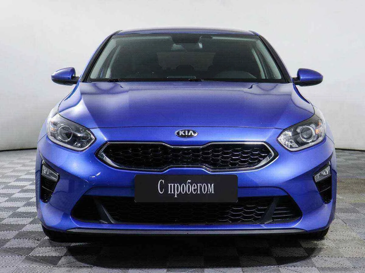 KIA Ceed, Синий, 2018, Робот, 140 л.с., цена от 1 140 000 руб.