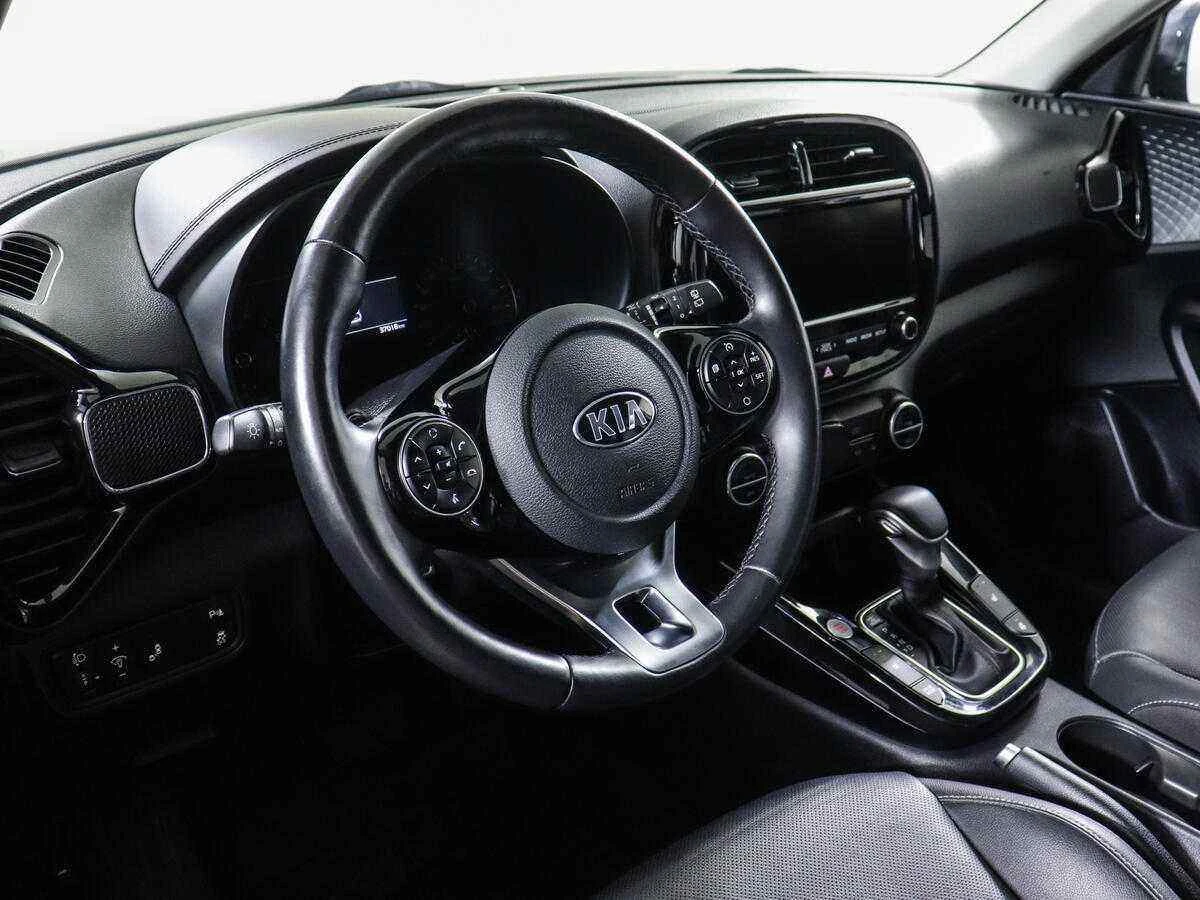 KIA Soul, Серый, 2019, Автоматическая, 150 л.с., цена от 1 215 000 руб.