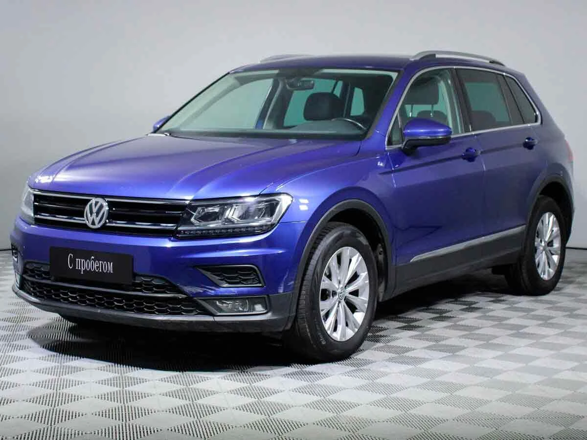 VOLKSWAGEN TIGUAN, Синий, 2018, Робот, 150 л.с., цена от 1 408 000 руб.