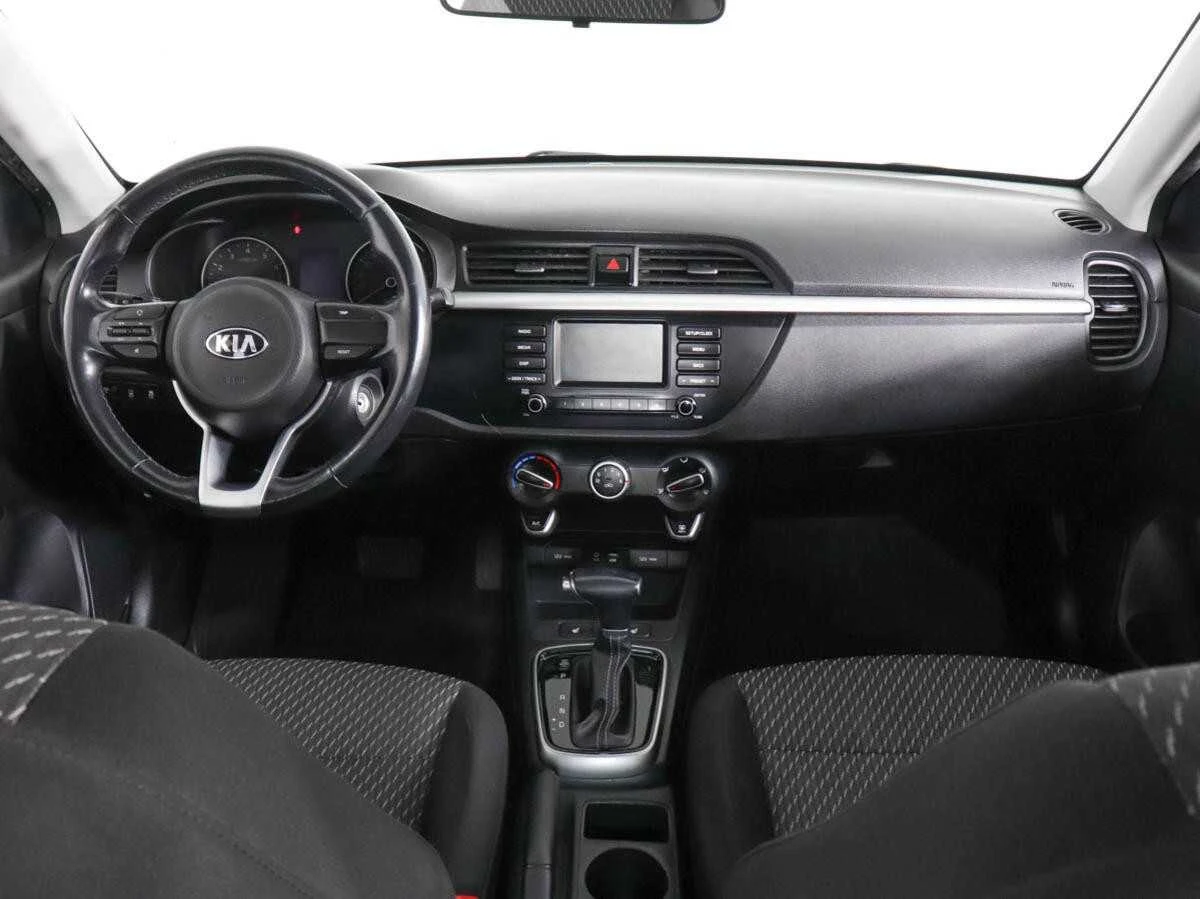 KIA RIO, Белый, 2018, Автоматическая, 100 л.с., цена от 784 000 руб.