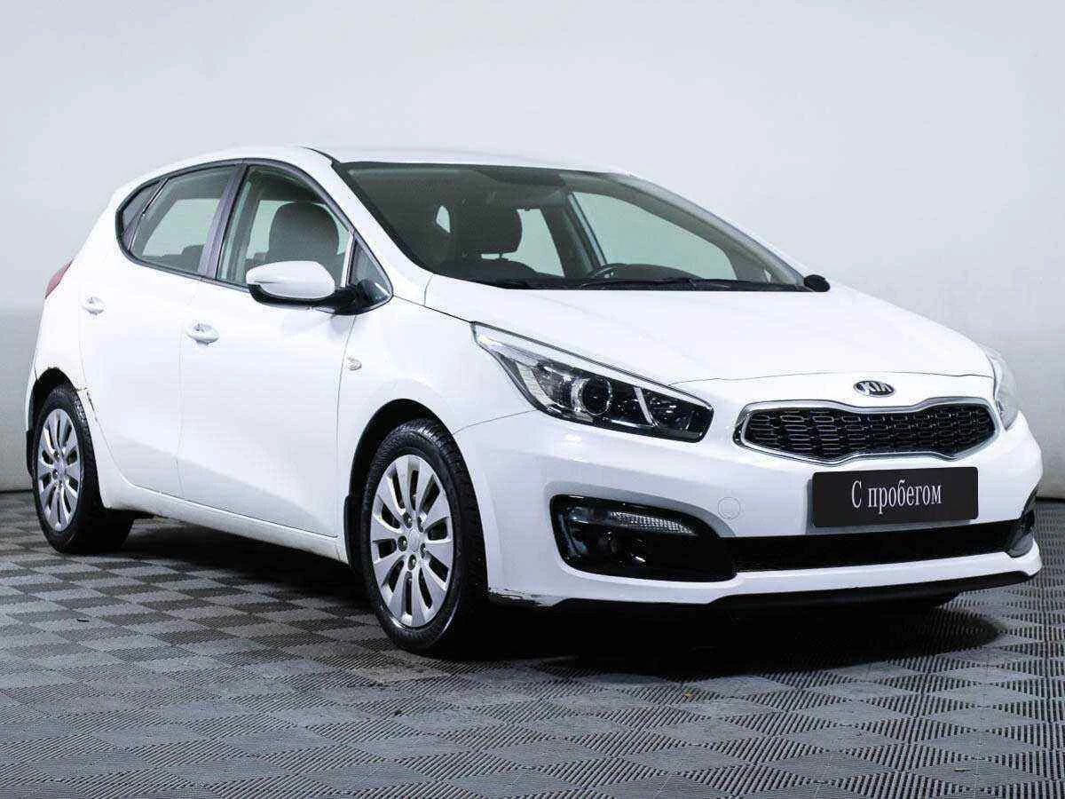 KIA Ceed, Белый, 2017, Автоматическая, 130 л.с., цена от 809 000 руб.