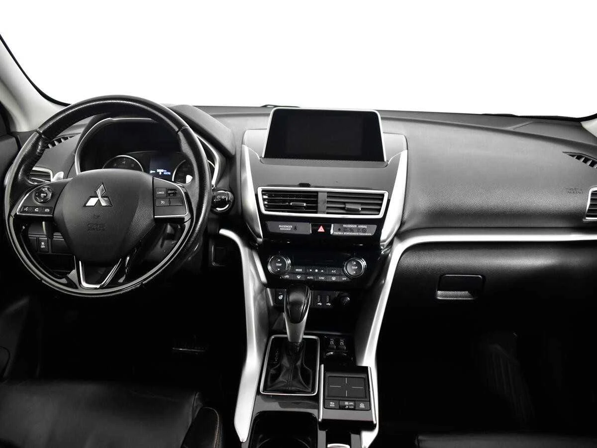 MITSUBISHI ECLIPSE-CROSS, Белый, 2018, Вариатор, 150 л.с., цена от 1 171 200 руб.