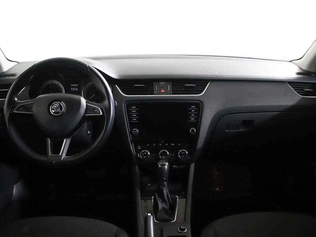 Skoda Octavia, Черный, 2019, Автоматическая, 110 л.с., цена от 1 044 000 руб.