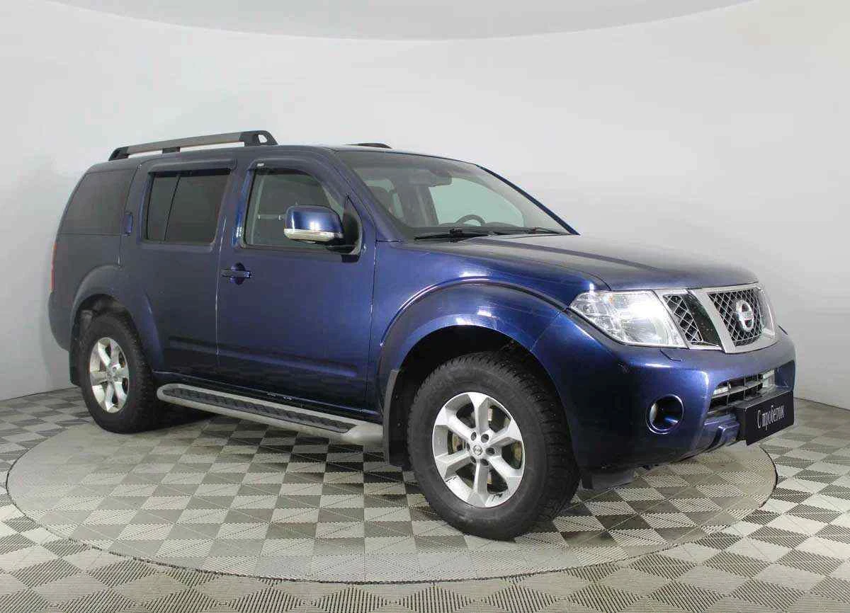 Nissan Pathfinder, Синий, 2011, Механическая, 190 л.с., цена от 1 008 000 руб.