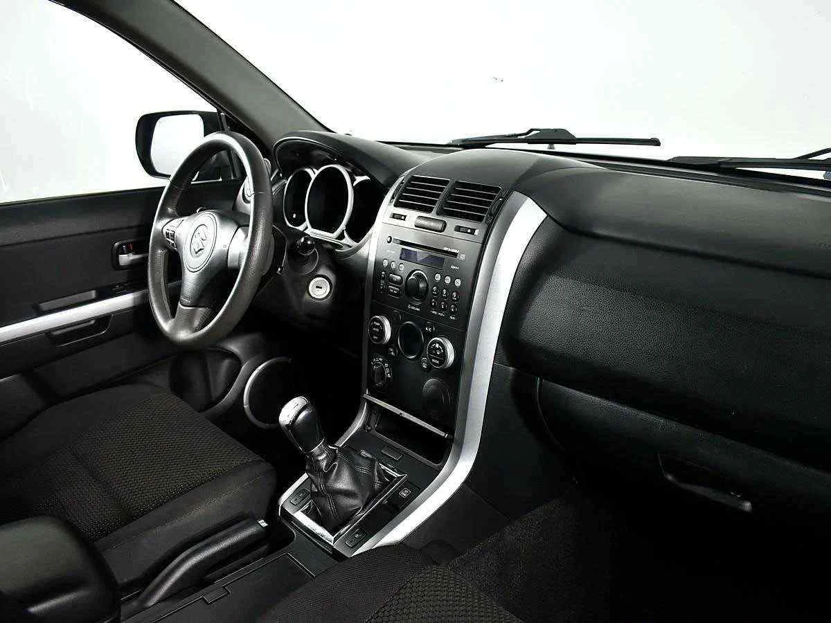 Suzuki Grand Vitara, Серый, 2010, Механическая, 140 л.с., цена от 560 000 руб.