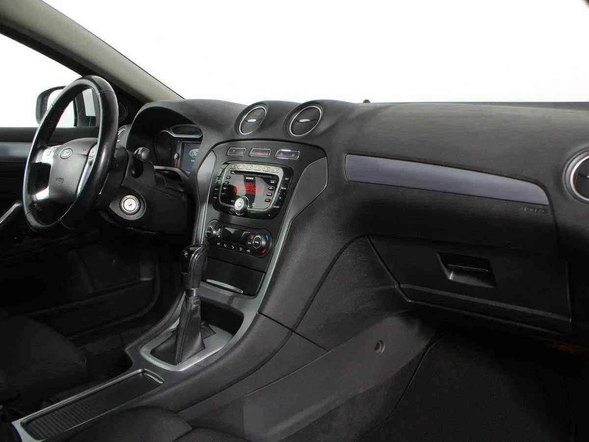 Ford Mondeo, Белый, 2012, Робот, 200 л.с., цена от 499 000 руб.