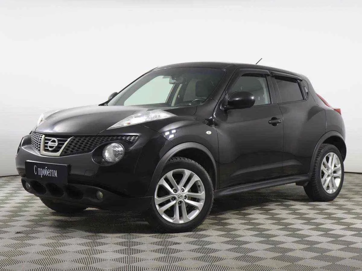 Nissan Juke, Черный, 2013, Вариатор, 117 л.с., цена от 560 000 руб.