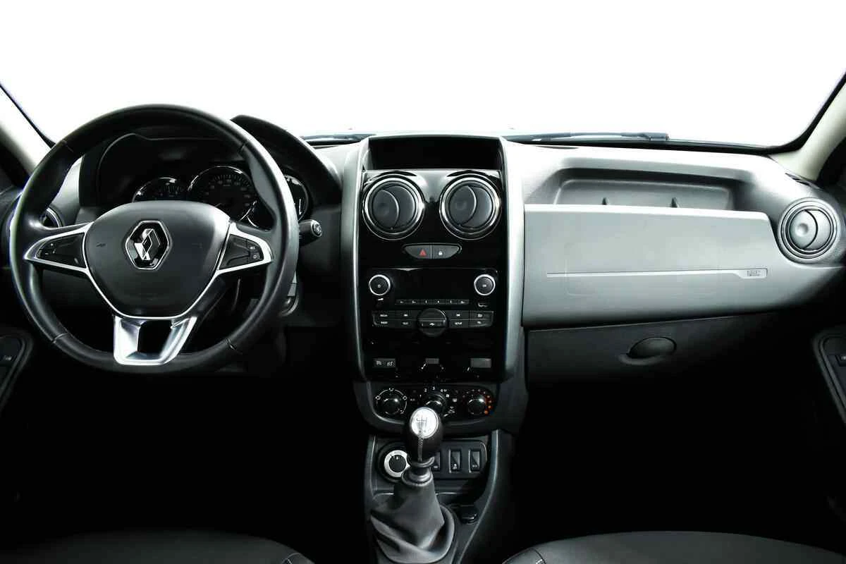 Renault Duster, Белый, 2019, Механическая, 143 л.с., цена от 890 000 руб.