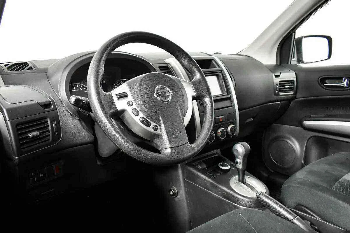 Nissan X-Trail, Серебряный, 2013, Вариатор, 141 л.с., цена от 833 500 руб.