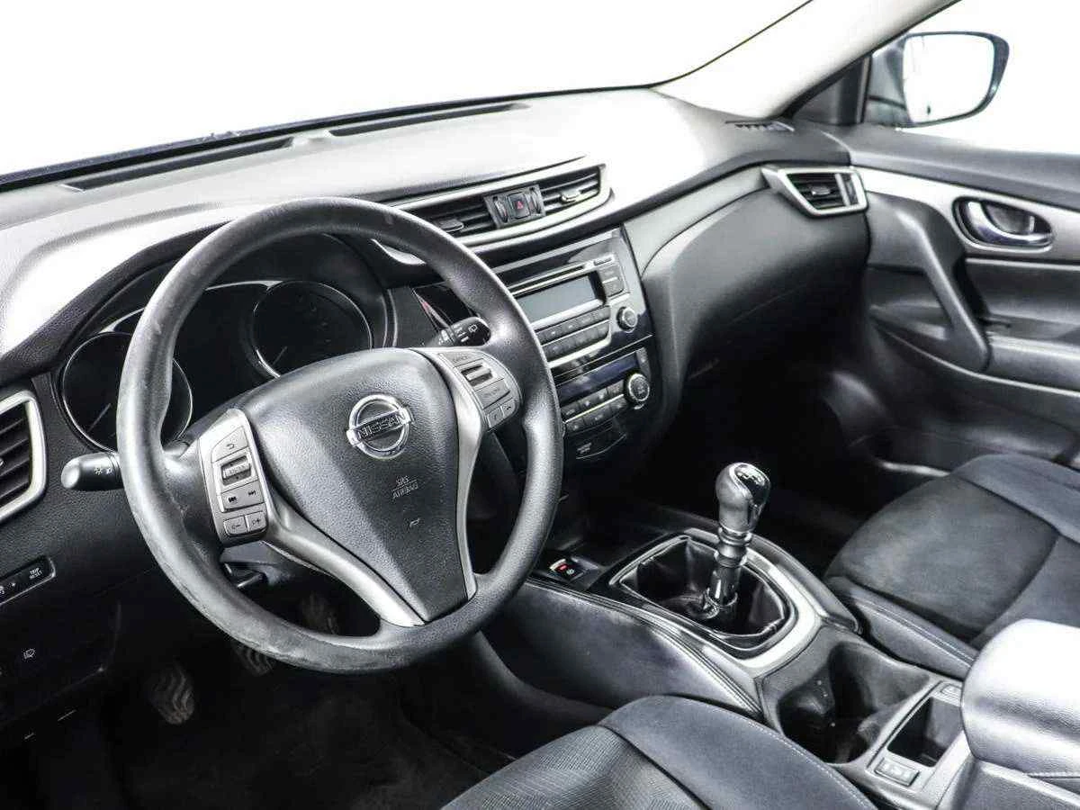 Nissan X-Trail, Зеленый, 2015, Механическая, 144 л.с., цена от 1 011 000 руб.