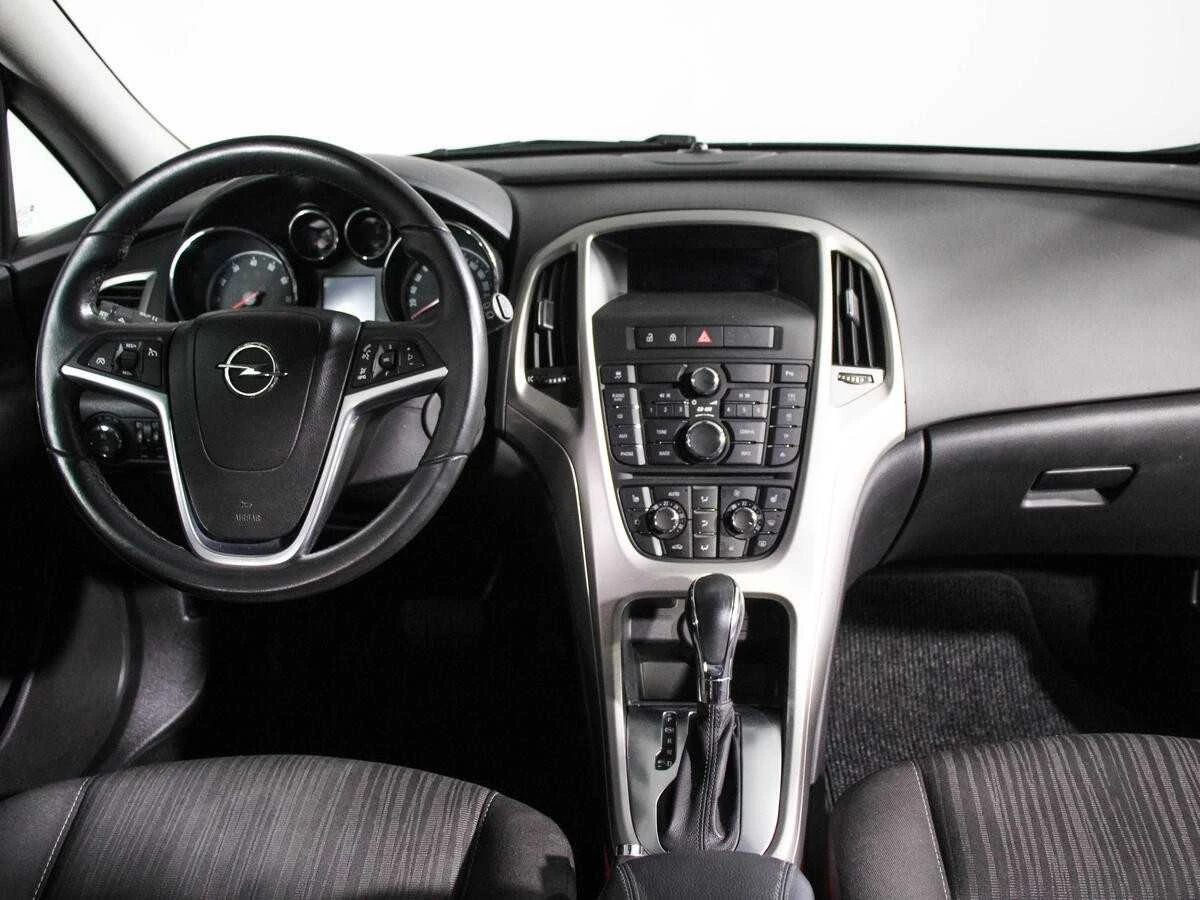 OPEL ASTRA, Серый, 2011, Автоматическая, 140 л.с., цена от 564 800 руб.