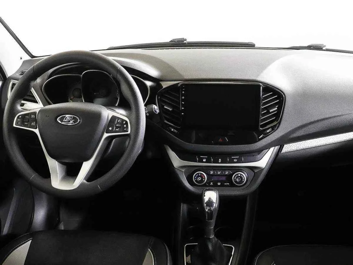 LADA Vesta SW Cross, Оранжевый, 2019, Вариатор, 113 л.с., цена от 757 000 руб.