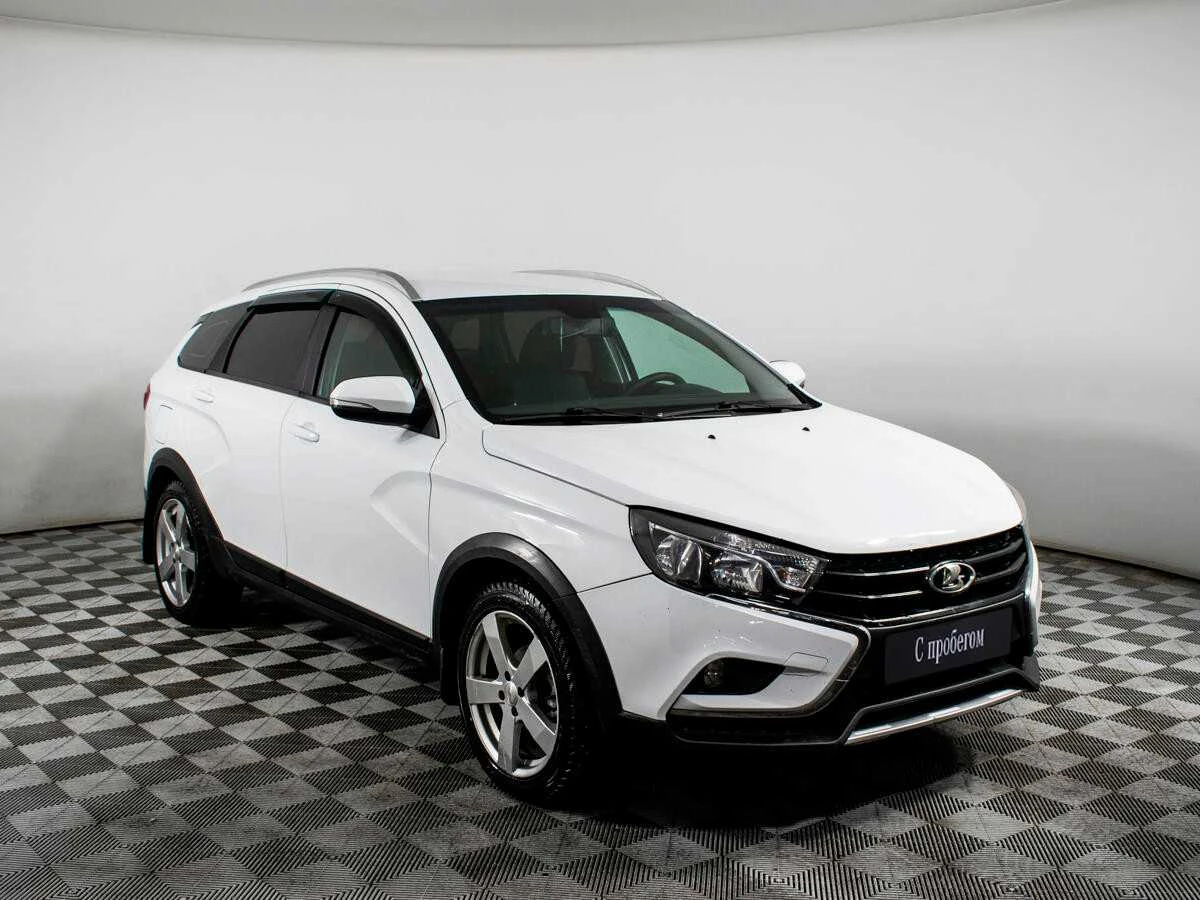 LADA VESTA, Белый, 2019, Робот, 122 л.с., цена от 720 000 руб.