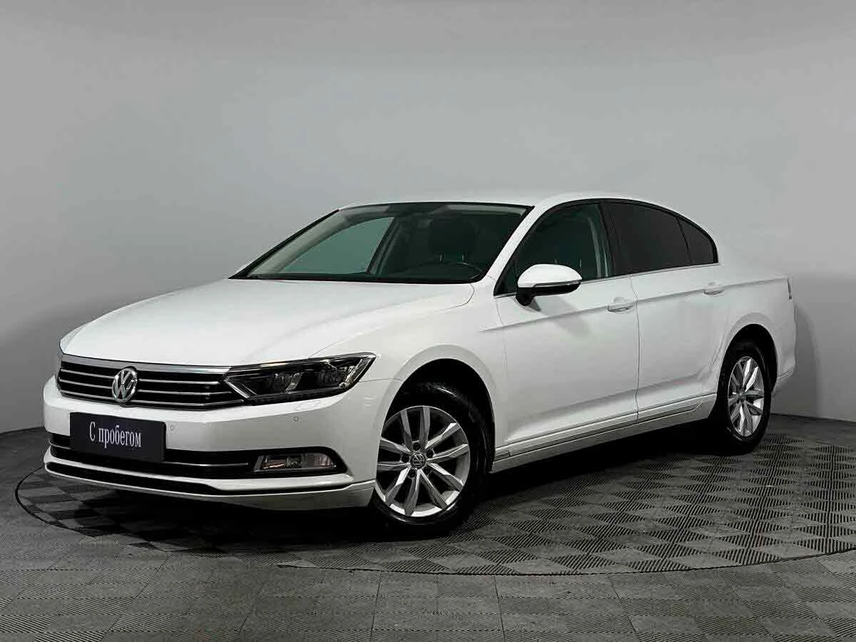 VOLKSWAGEN PASSAT, Белый, 2016, Робот, 180 л.с., цена от 1 088 000 руб.