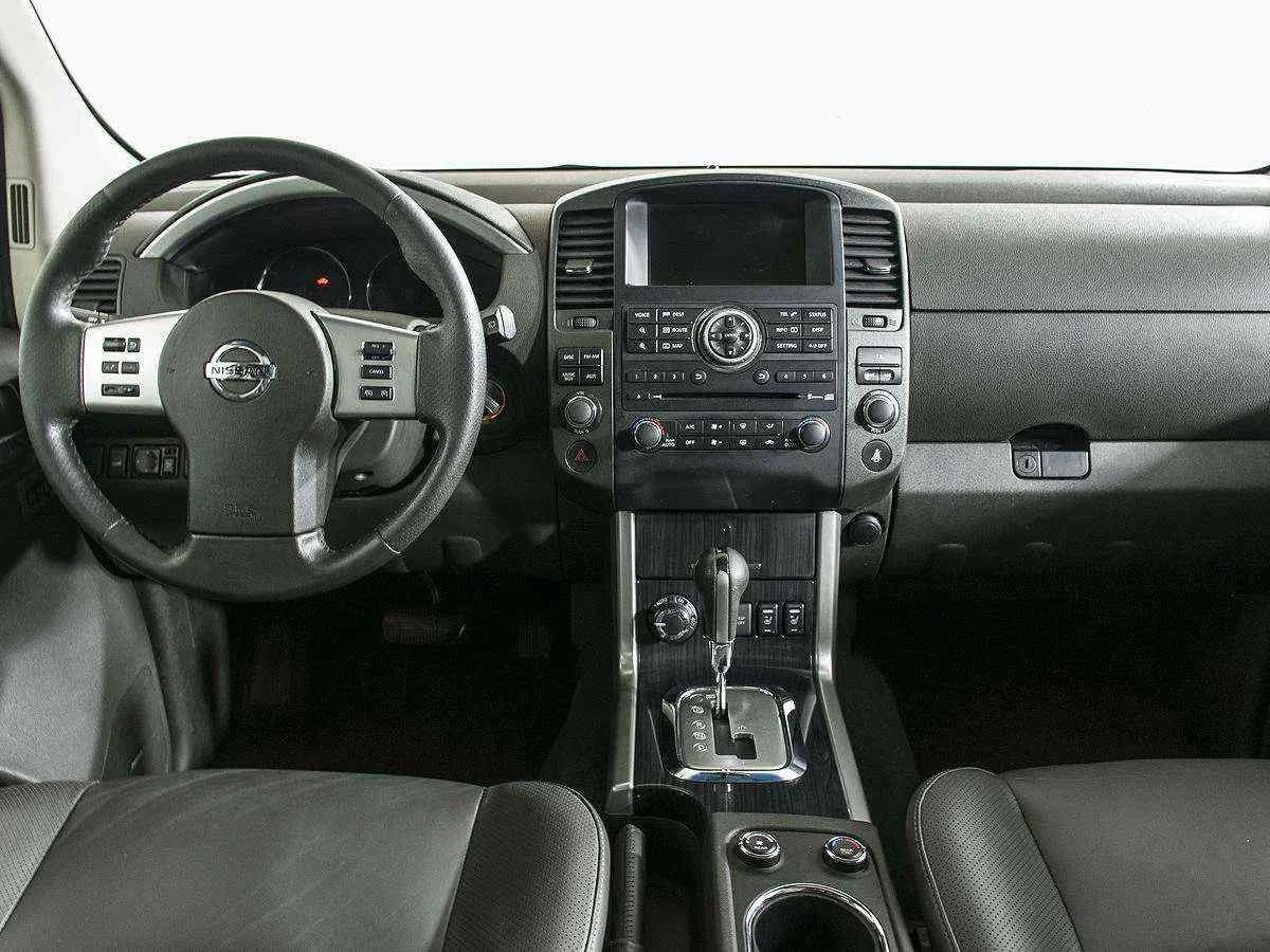 Nissan Pathfinder, Синий, 2011, Автоматическая, 190 л.с., цена от 870 000 руб.