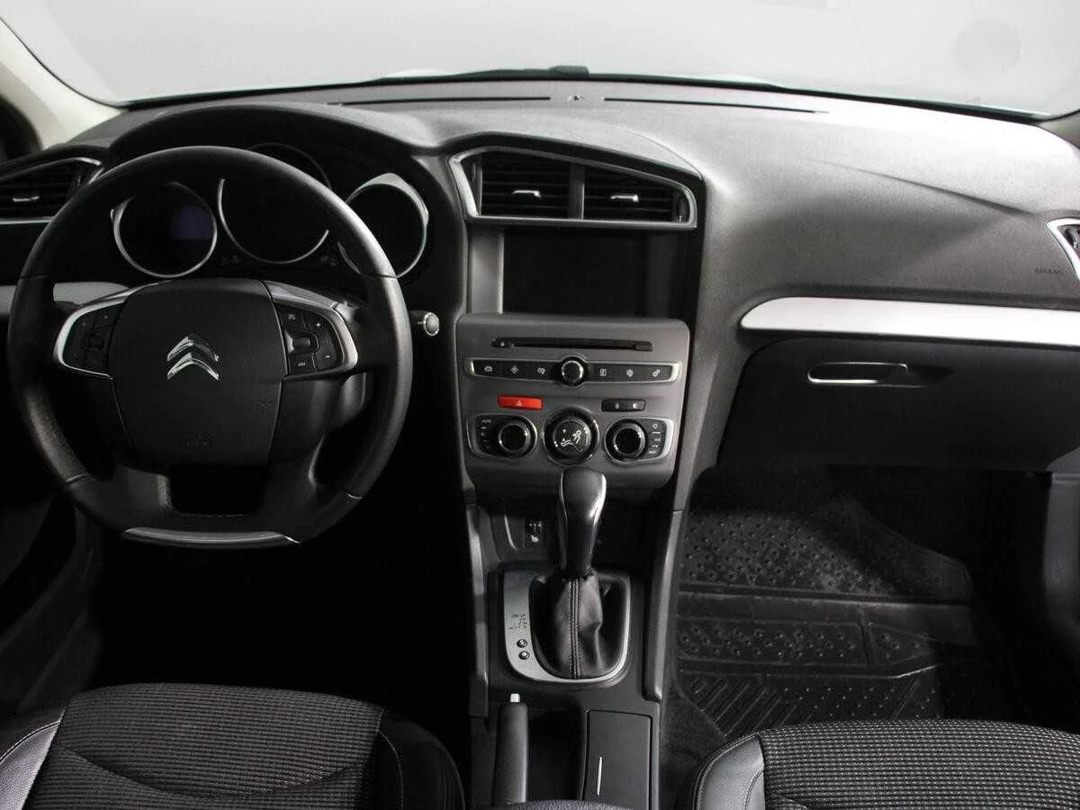 CITROEN C4, Белый, 2019, Автоматическая, 150 л.с., цена от 803 200 руб.